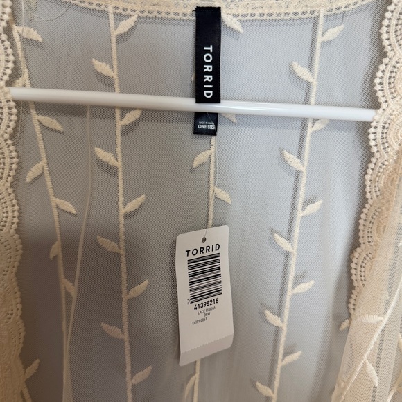 Torrid Kimono (One Size) - Picture 2 of 4